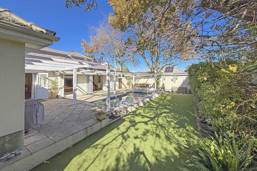 4 Bedroom Property for Sale in Claremont Western Cape